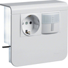 Держатель устройств c розеткой Schuko (L+N+PE) 16A 250A AC и выключателем с датчиком движения, для профиля 20х55 мм, без доп. накладки, PC/ABS безгалоген., RAL9010 чисто-белый . Hager SL